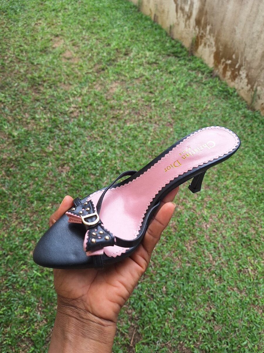 Mules élégantes à talons