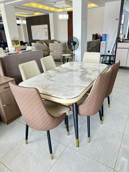 Table a manger de 6 chaise