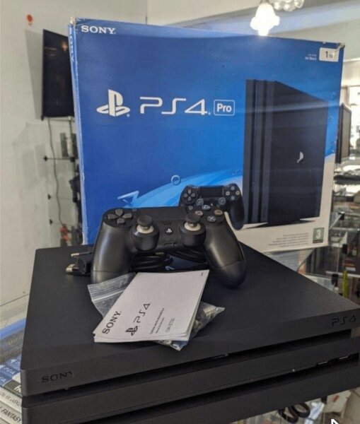 Sony PS4 Pro 1TB Console