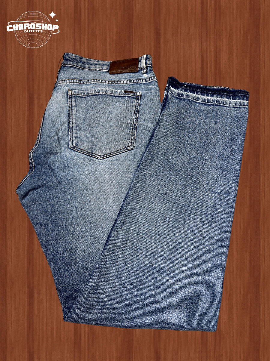 Jeans classiques en denim pour homme