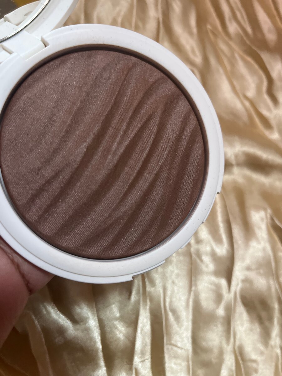 Bronzer Kiko lumineux