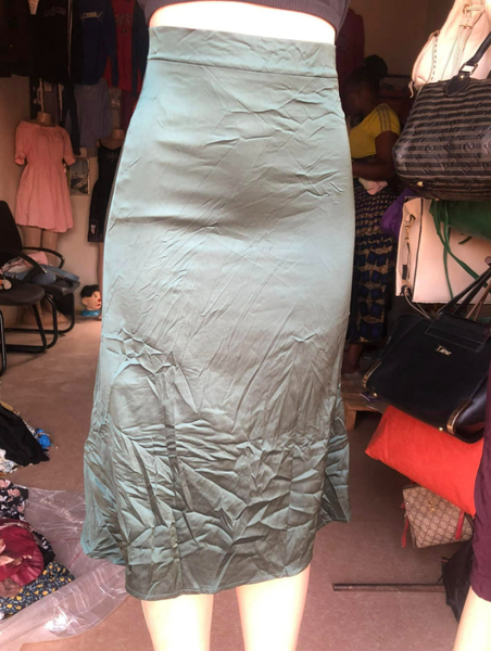 First grade silk skirt
