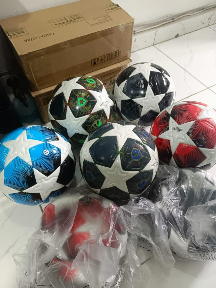 Ballons de football résistants