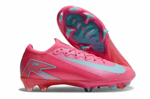 Chaussures roses/bleu ciel Nike