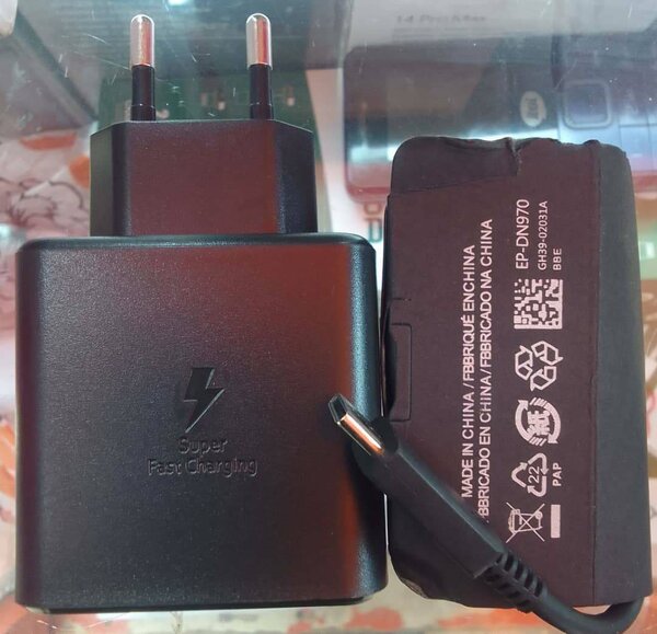 Chargeur rapide avec câble