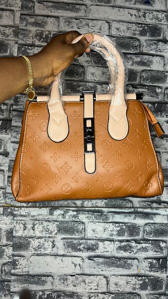 Sac à main en cuir élégant