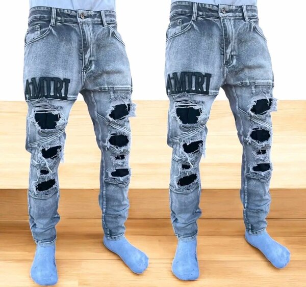 Jeans déchirés mode homme