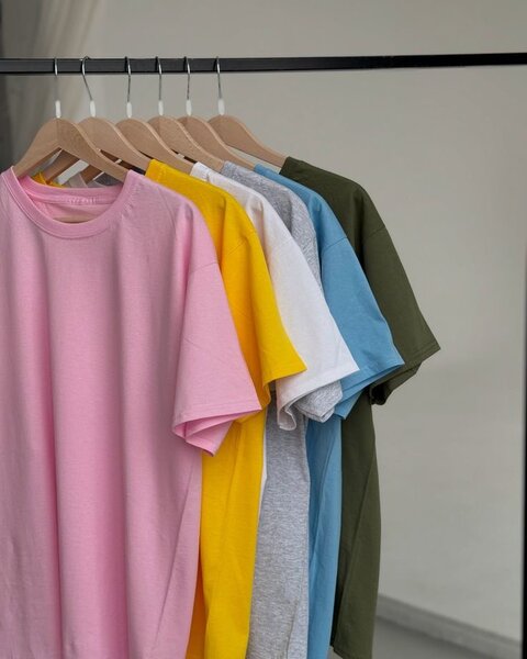 T-shirts en coton colorés