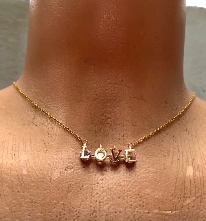 Collier élégant et raffiné