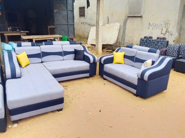 Ensemble de salon confortable