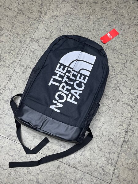 THE NORTH FACE BACKPACK