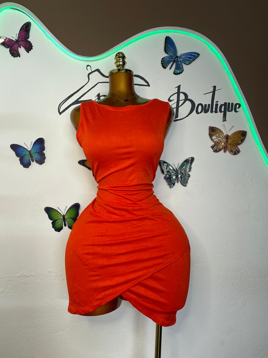 Robe moulante rouge chic