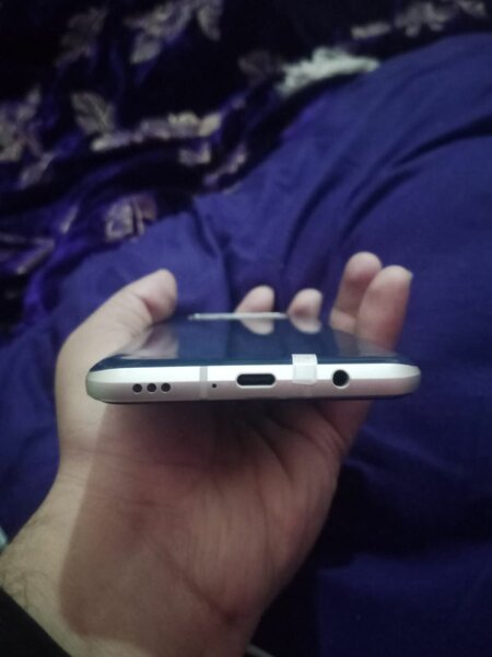 Lg v60 think 8 ram storage 128