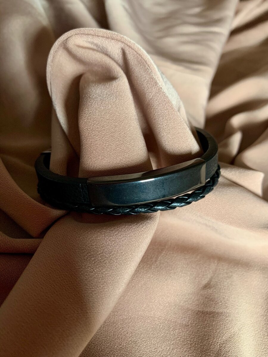 Male bracelet