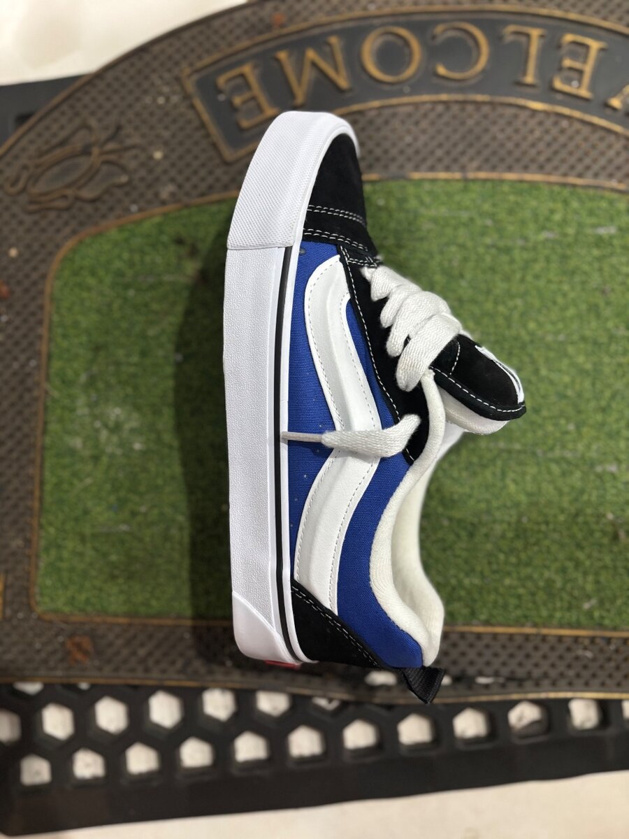 Vans Sneakers Bleu et Noir