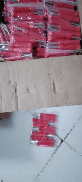 Clé Valve Rouge Robuste