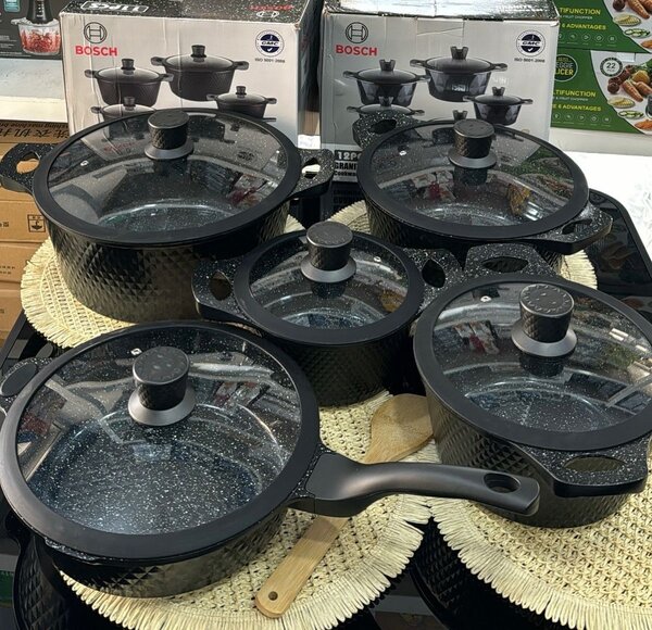 Batterie de cuisine antiadhésive