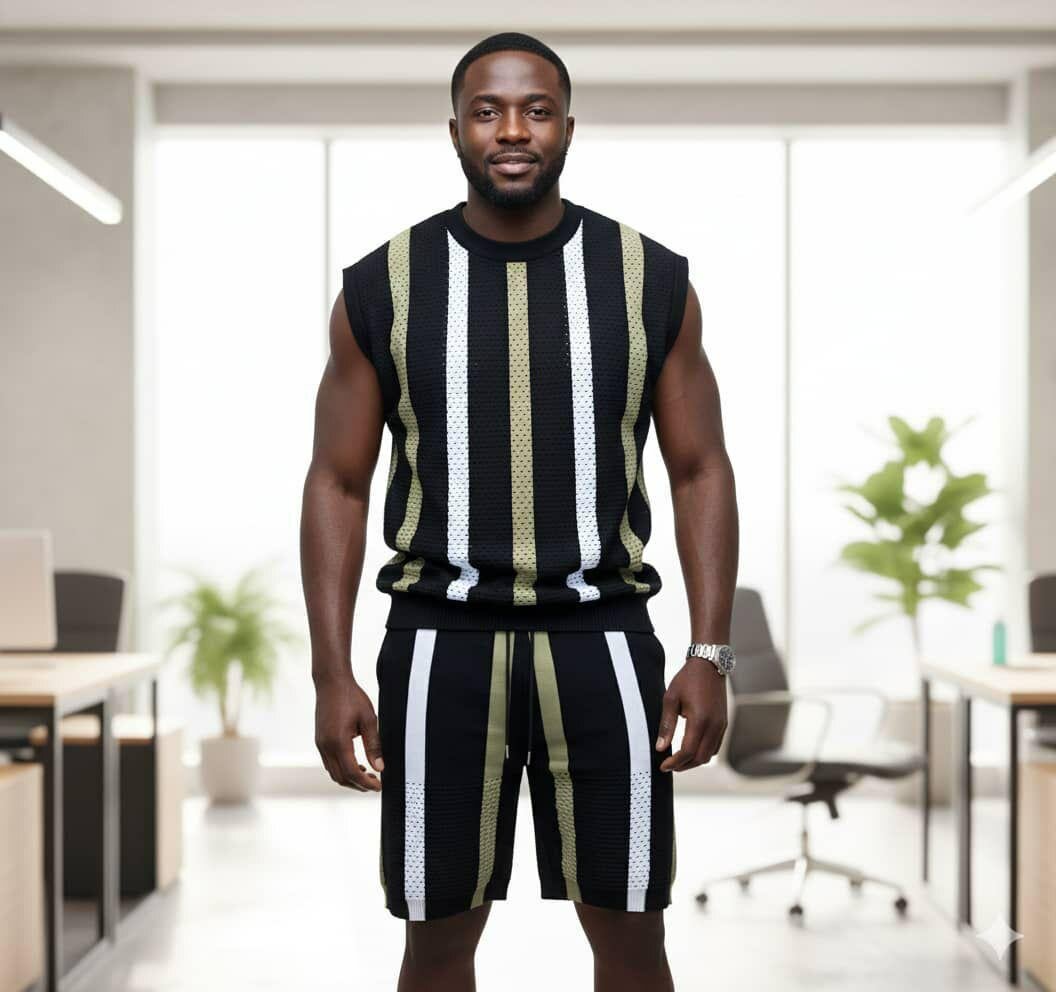 Tenue d'été rayée