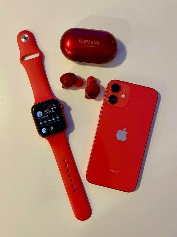 Apple iPhone 12 rouge