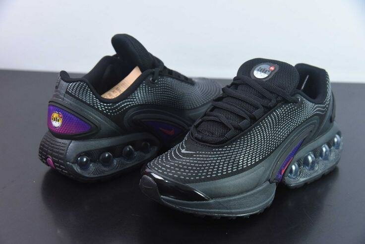 Baskets Noires Unisexes Aérodynamiques