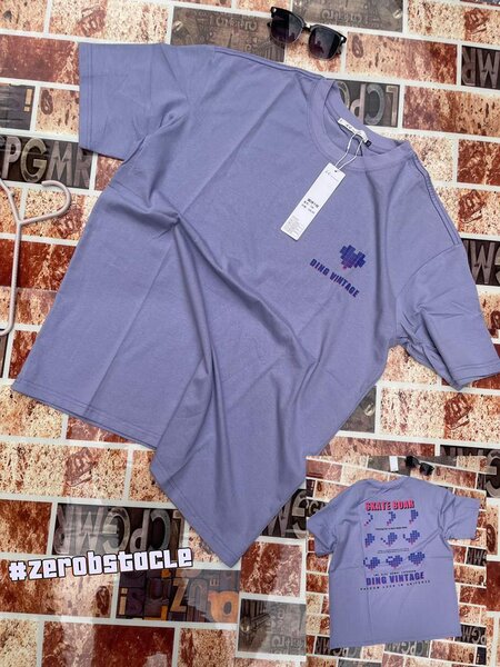 Tshirt  100% cotton.