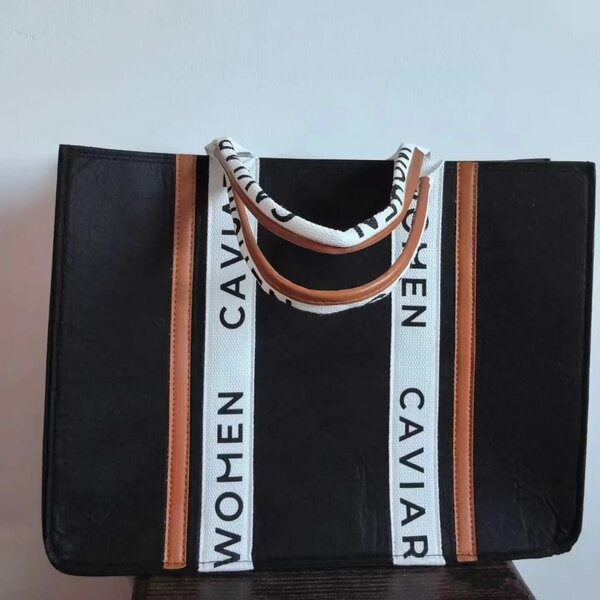 Sac Femme Caviar Élégant