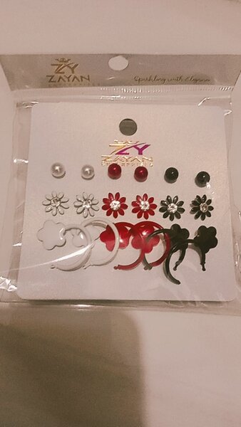 Earings