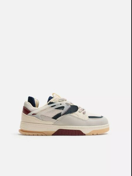 Baskets  ZARA