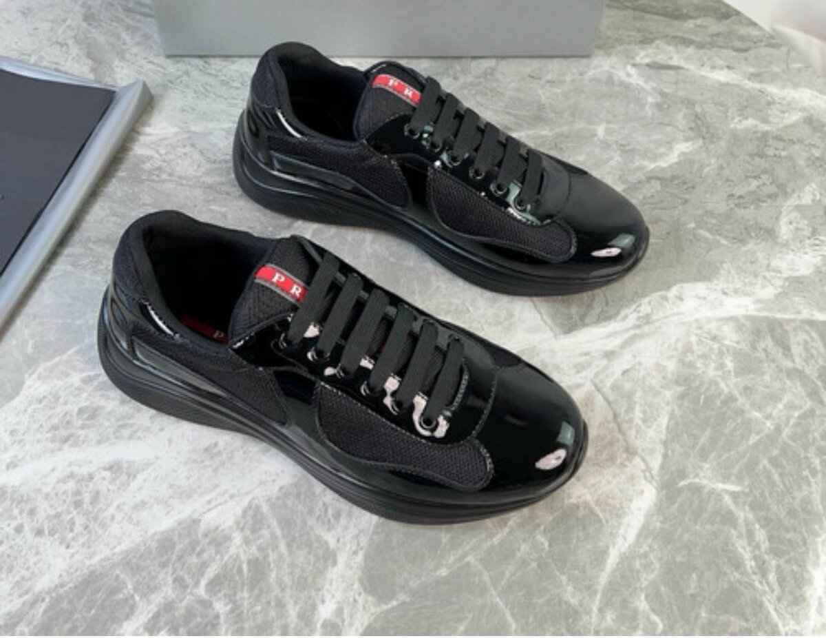 Baskets Noires Brillantes