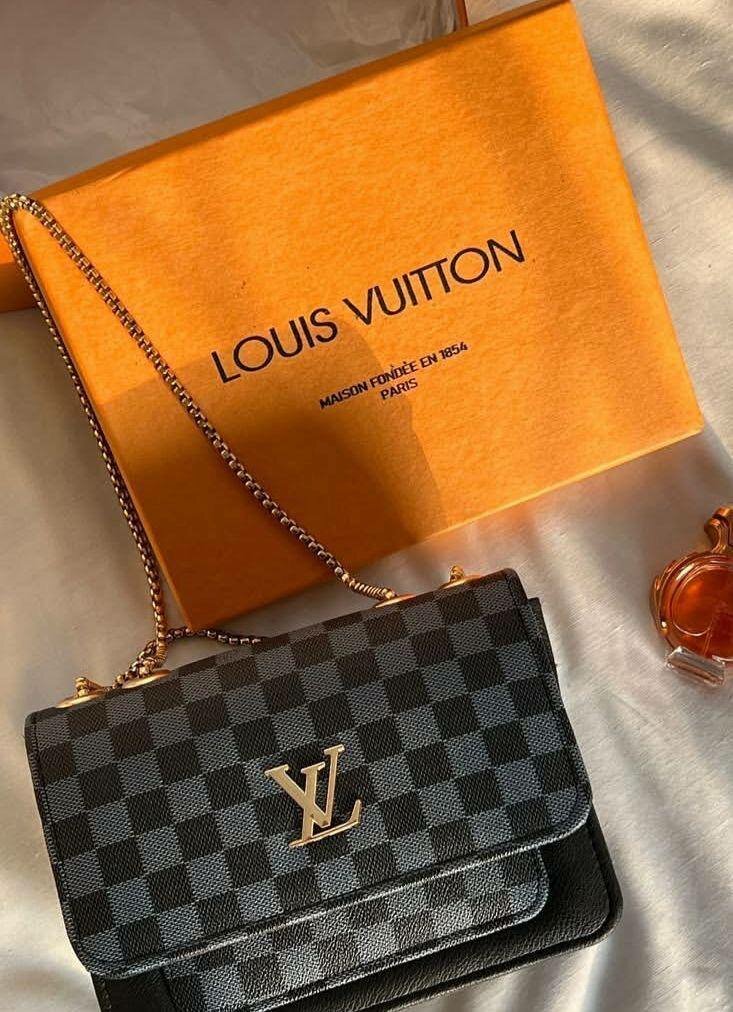 Louis Vuitton Women's Cross Body Bag