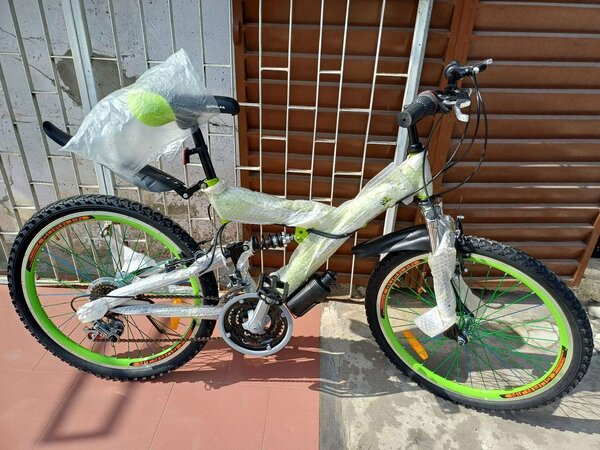 Vélo de Montagne Tout-Terrain