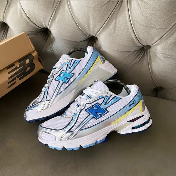 New Balance 530 Sneakers