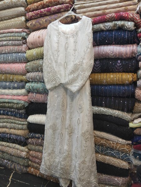 Silk cut dana