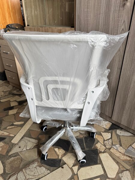 Fauteuil de bureau ergonomique blanc