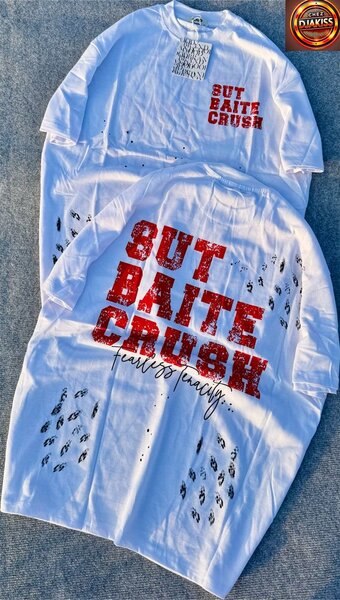 T-shirts graphiques modernes