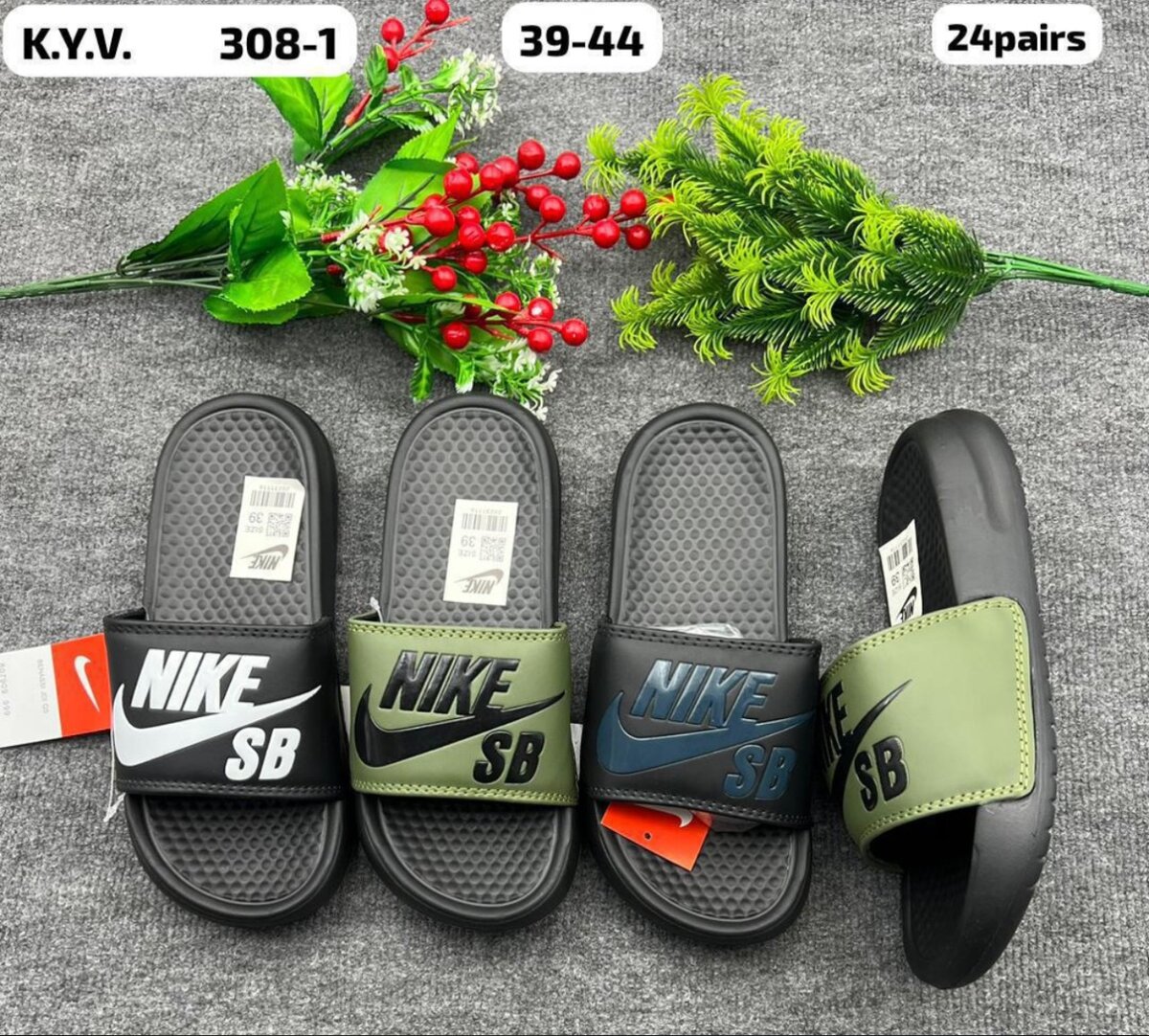 Claquette Nike disponible