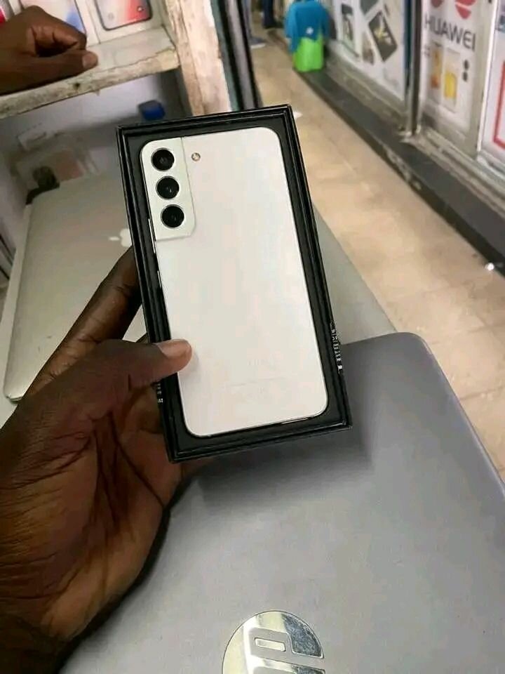 Samsung Galaxy S22 128 Go