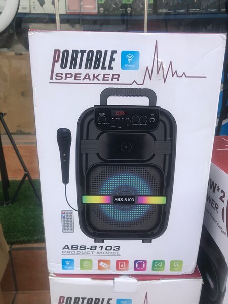 Bluetooth Speaker and Microphone