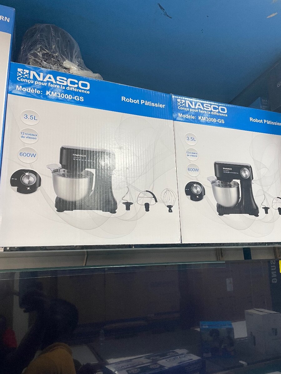 Robot Pâtissier Nasco 3,5L 600W