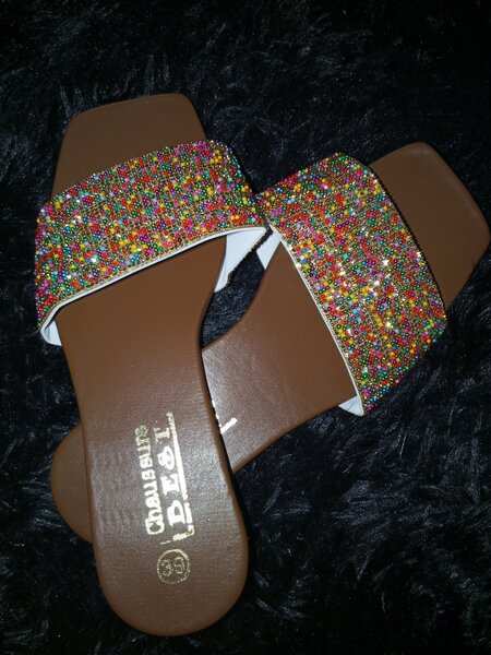 Sandales perlées du Sénégal