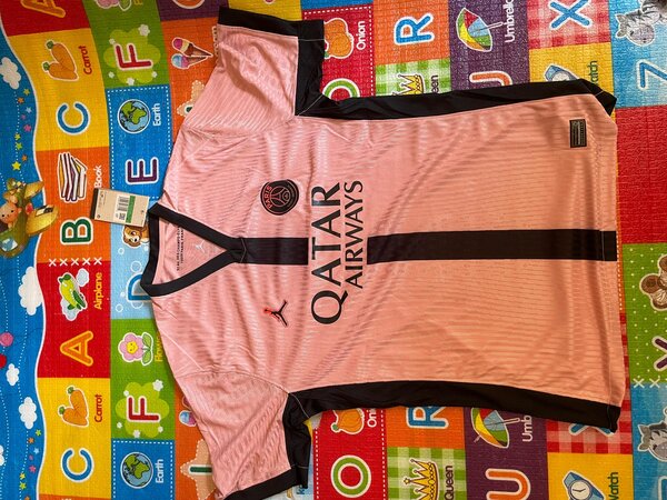 Maillot de Réal Madrid et autr