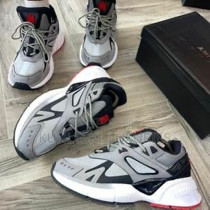 Sneakers mode unisex tendance