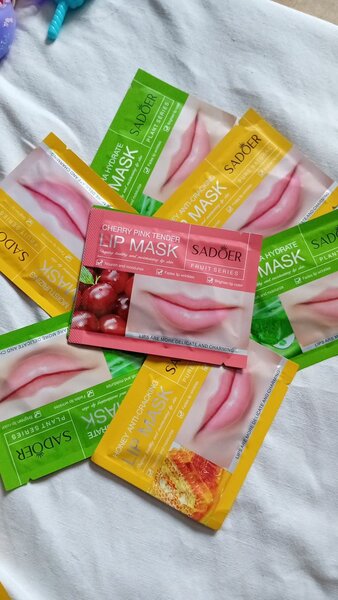 Lip Mask
