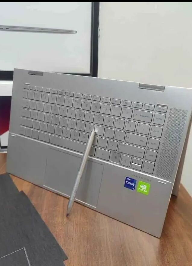 HP Envy laptop core i7