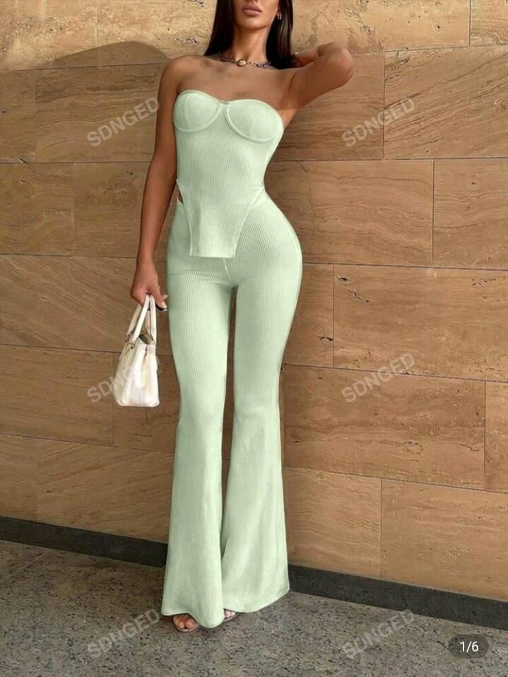 Robe élégante dos nu