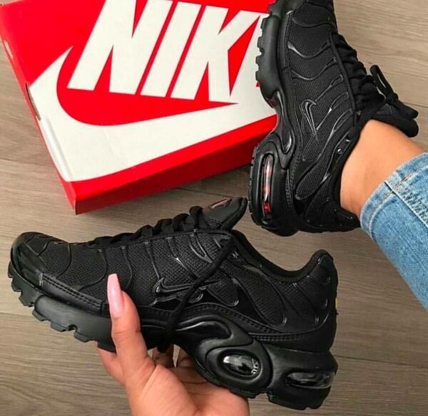 Nike TN