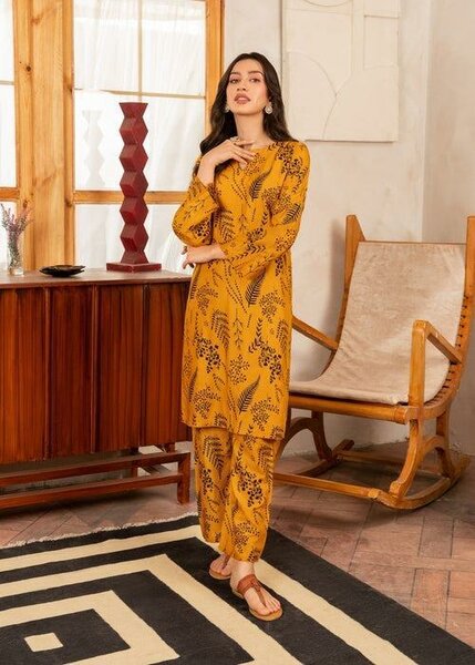 2 PC's women stiched linen sui