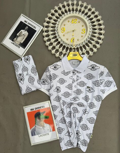 Polo motif planète pour homme