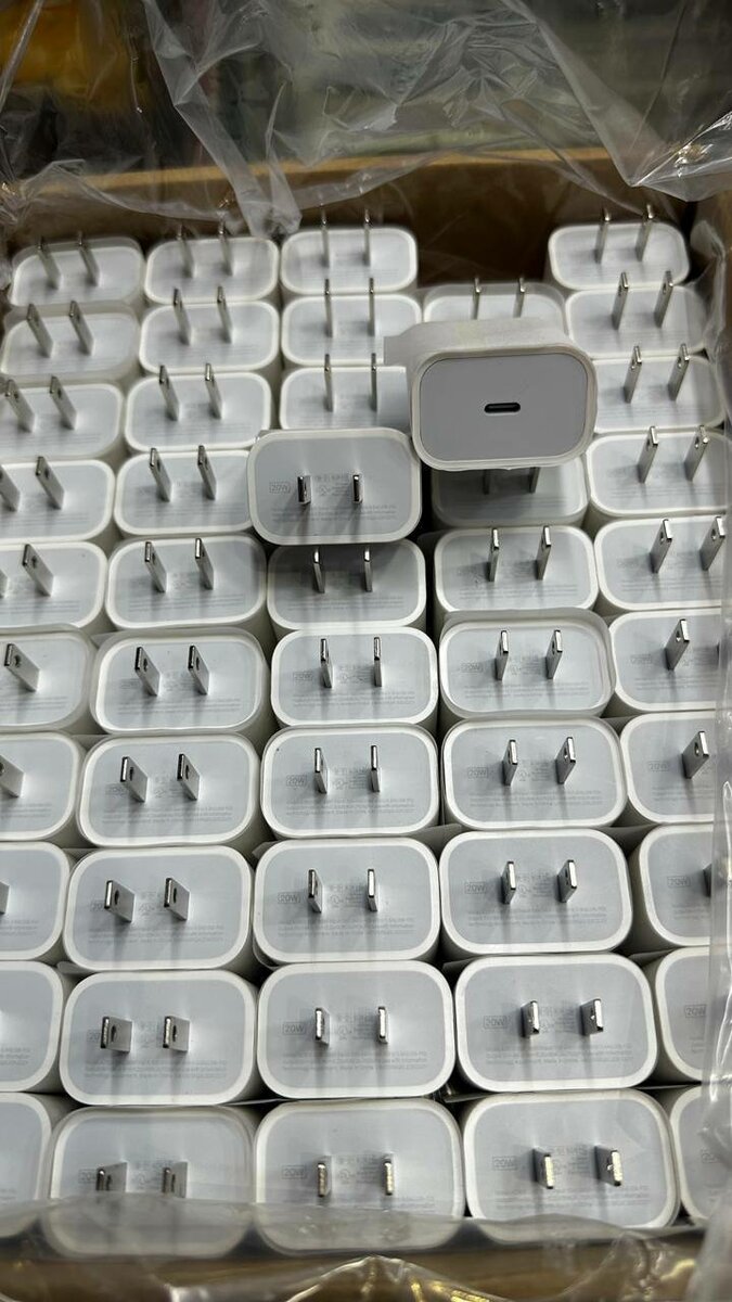 Google pixel original fast charging adapter