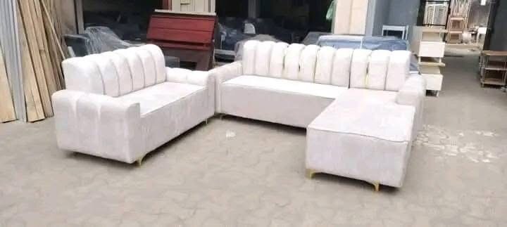 Canapé d'angle moderne et confortable